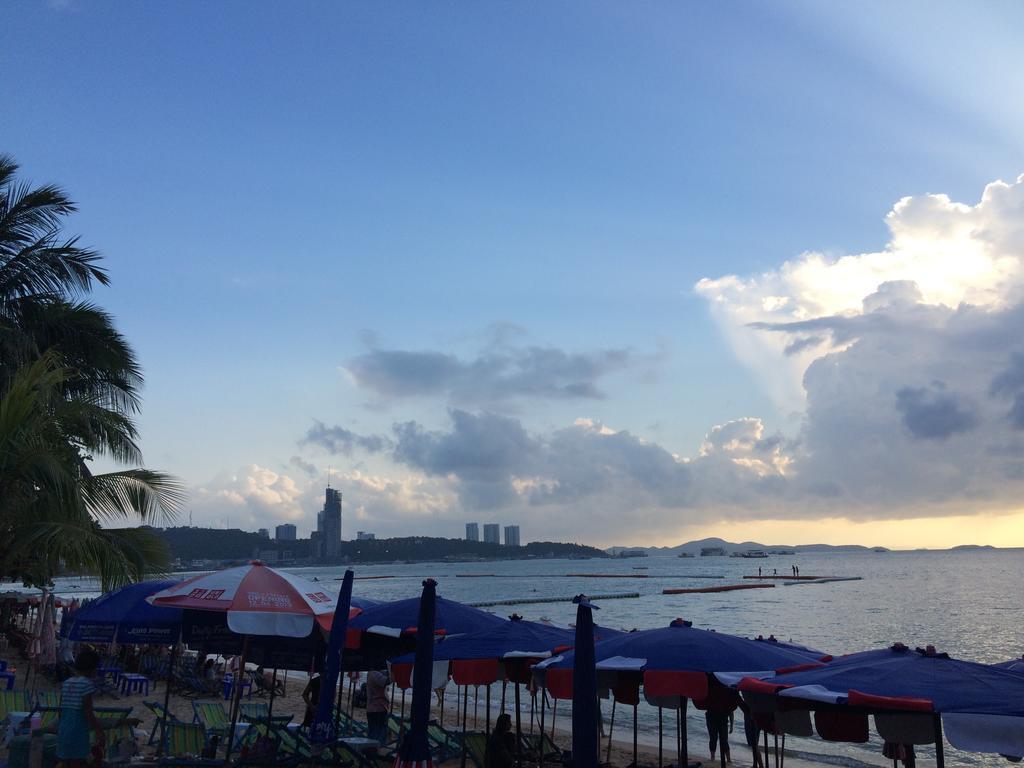 Base Central Pattaya By Alex المظهر الخارجي الصورة